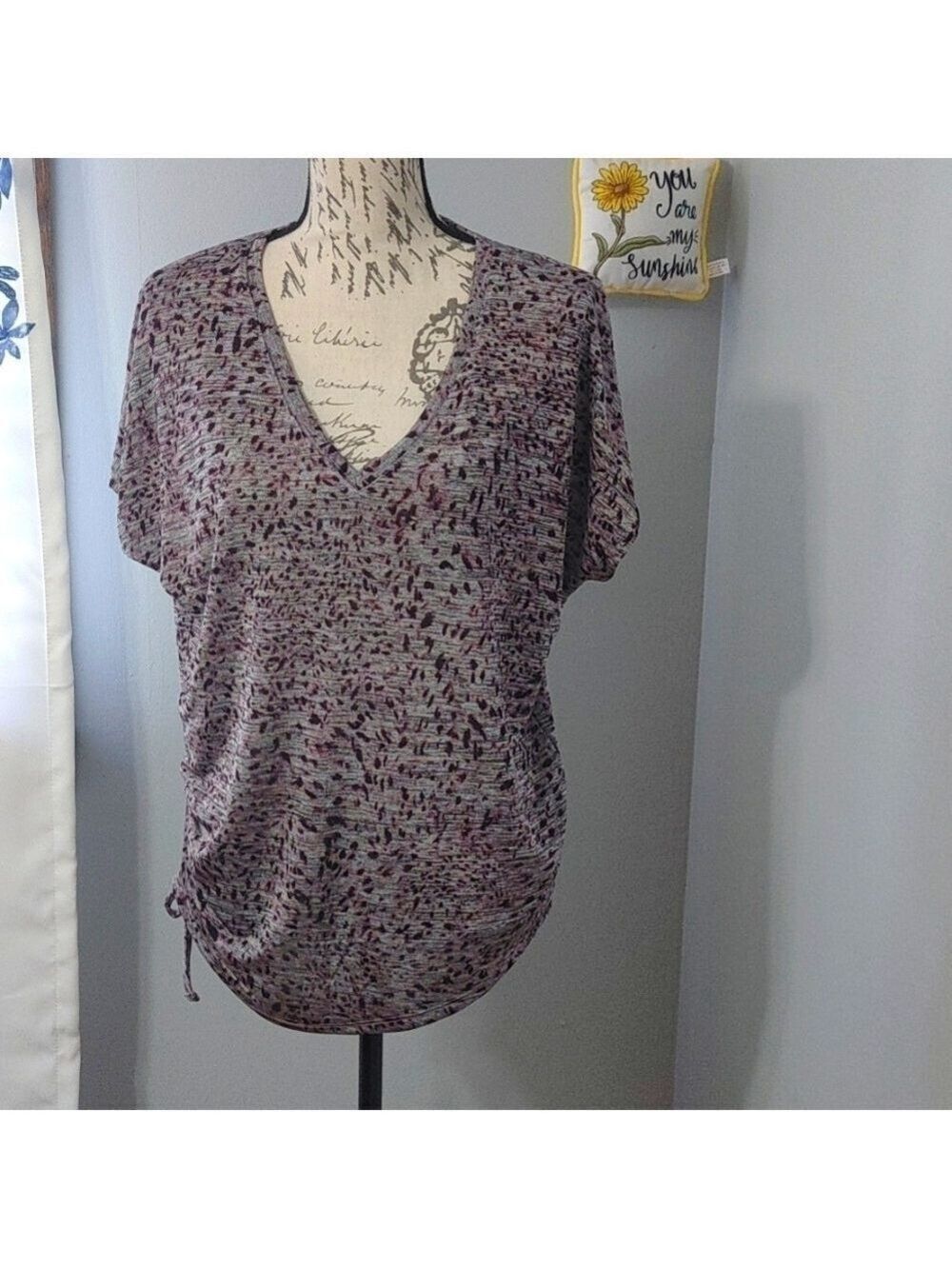 Simply Vera Wang Purple Leopard Print Polyester/Rayon Top with Side Tie Detail M